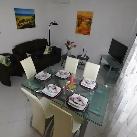 Portofino Apartment Okrug Gornji